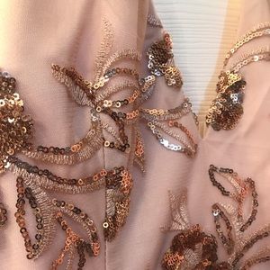 NWT Maniju Size Large prom dress, Halter top rose gold dress with flower details